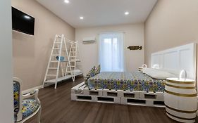 Sikelia-Sicilian Rooms